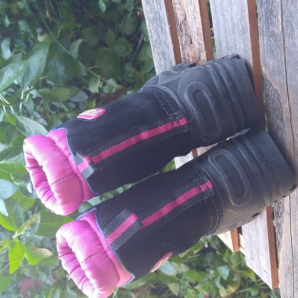 SIZE9: Sport Snow Play Boots - Picture 4 of 7